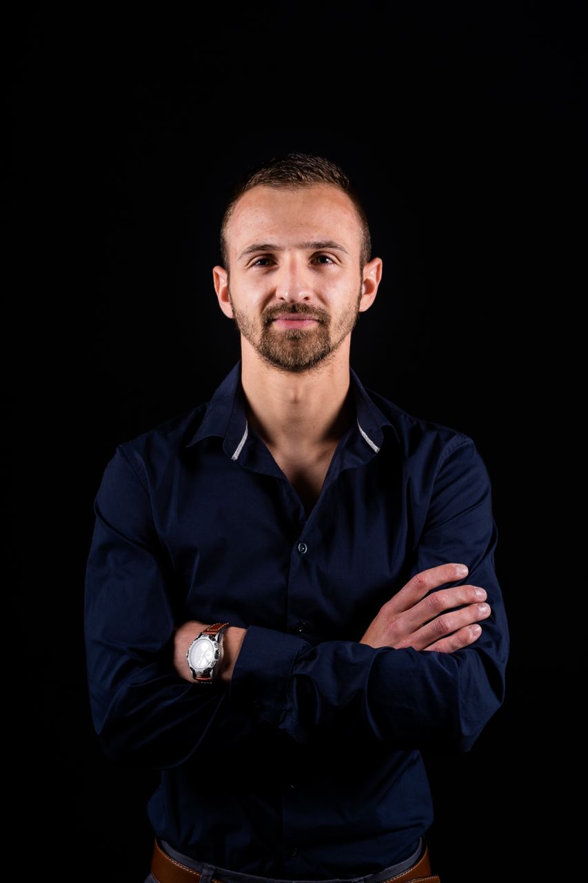 La gestion de compte te permet d’investir ton argent, sans avoir les connaissances